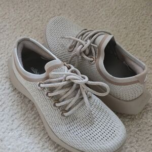 Allbirds Women's Light Beige Knit Sneakers